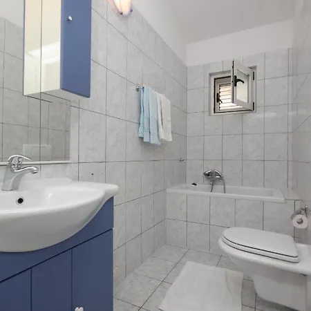 With A Parking Space - 6640 Lägenhet *