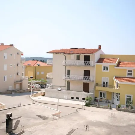 With A Parking Space - 6640 Lägenhet