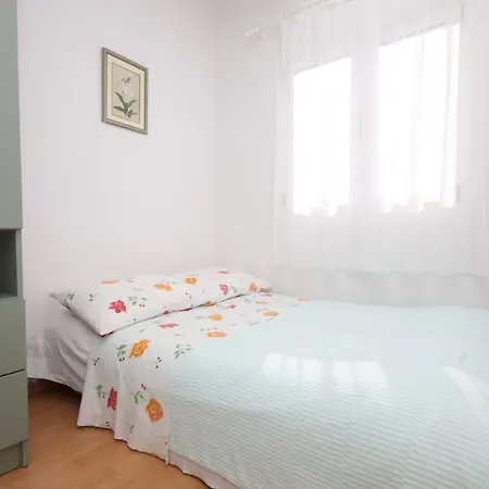 With A Parking Space - 6640 Makarska