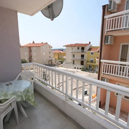 With A Parking Space - 6640 Lägenhet *