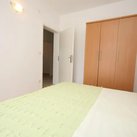 With A Parking Space - 6640 Lägenhet