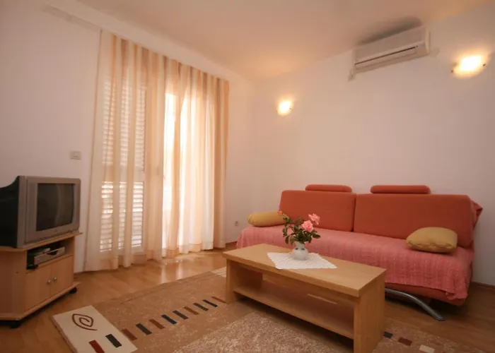 Appartement With A Parking Space - 6640 *