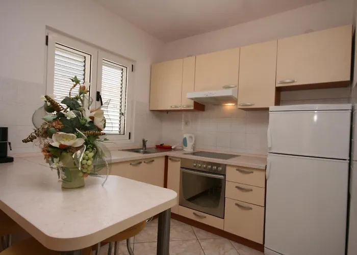 Appartement With A Parking Space - 6640 *