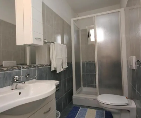 With A Parking Space - 6640 Appartement Makarska